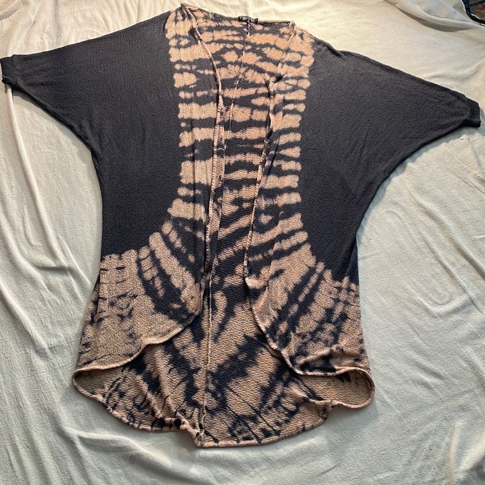 T Party thin, long, gray & tan sweater size L. Tie dye open front